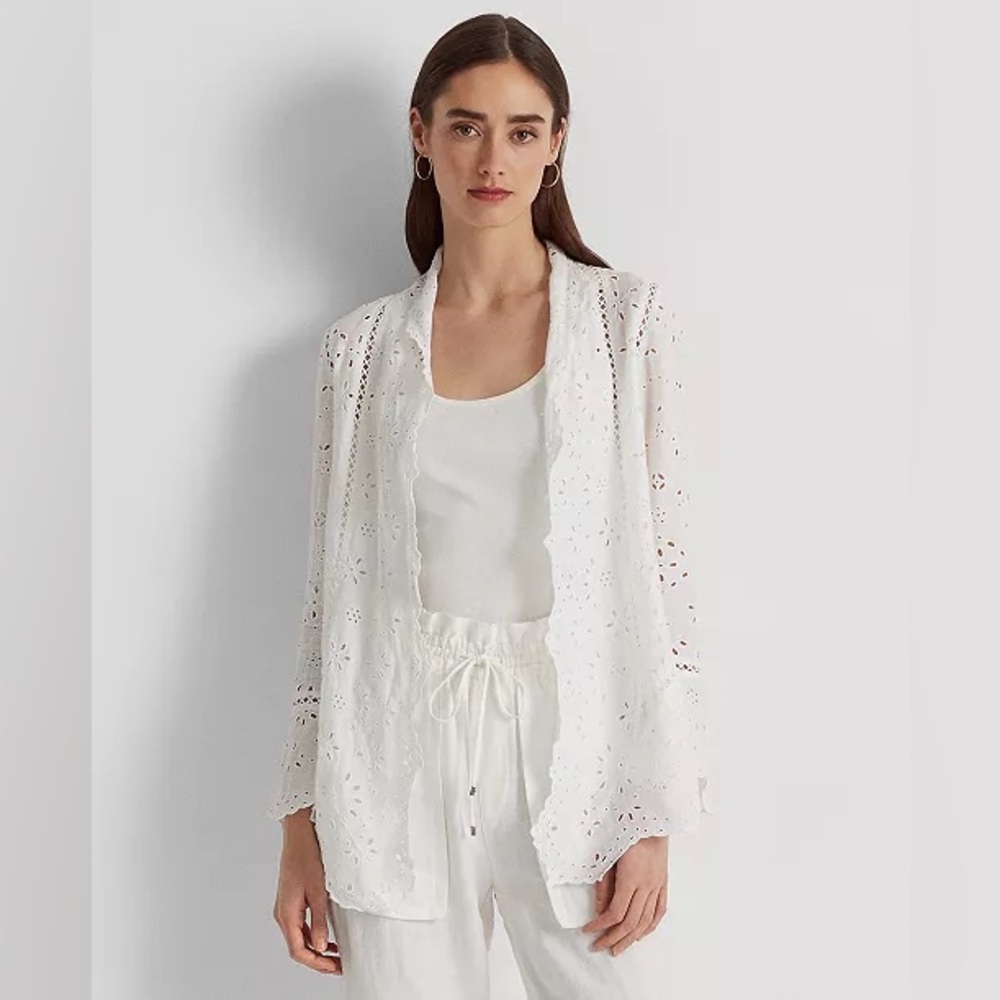 Ralph Lauren White Eyelet Line Duster.
Size XS